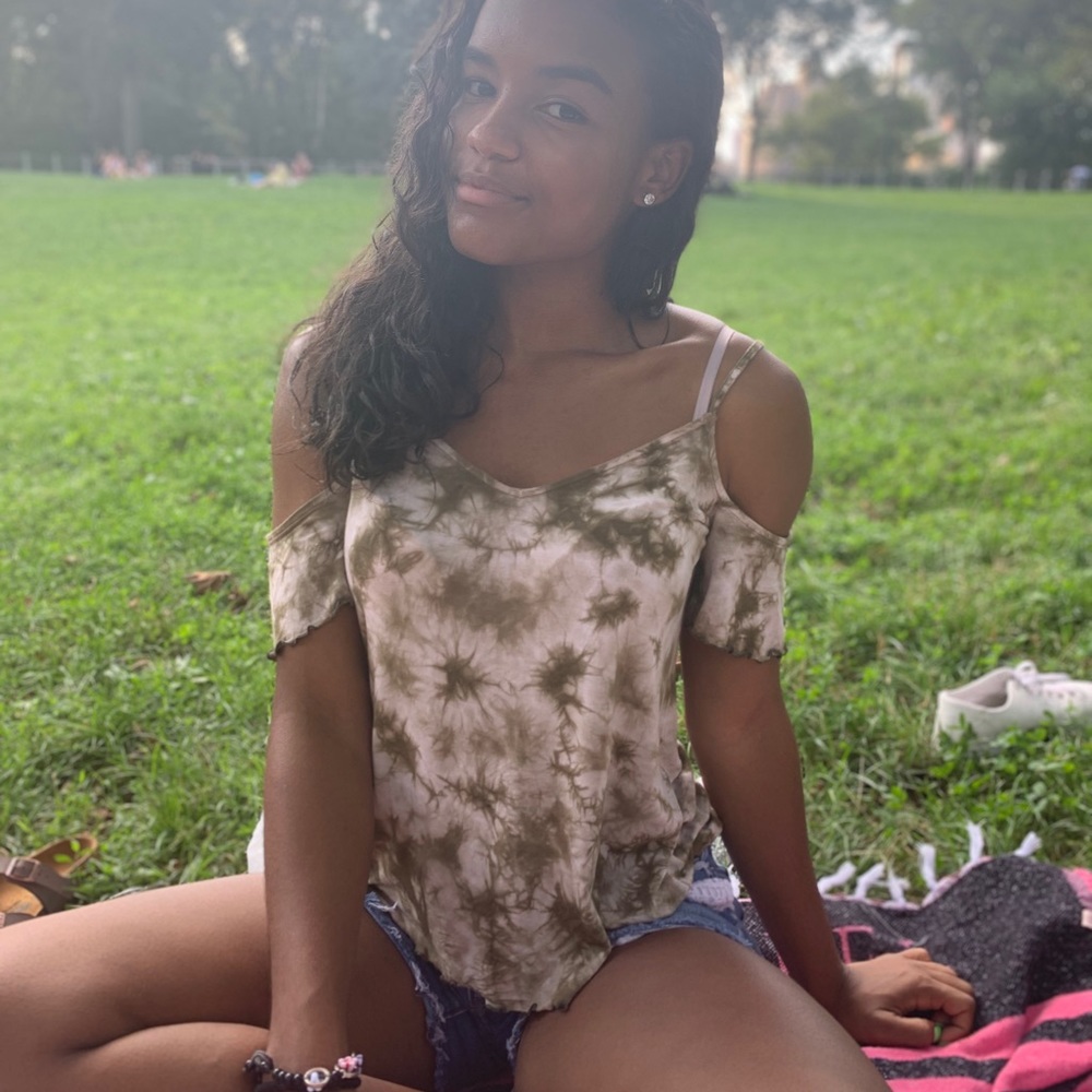 Tie dye flowy shirt